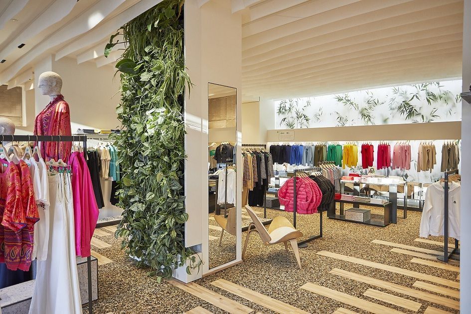 BENETTON открыл в Италии магазин в новой экологической концепции