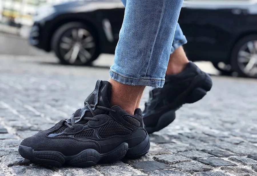 Yeezy 500 hot sale black style