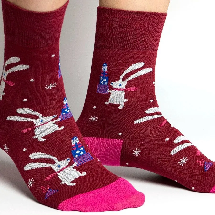 Кролики подшофе и авангардные олени - в праздничной коллекции носков  St.Friday Socks