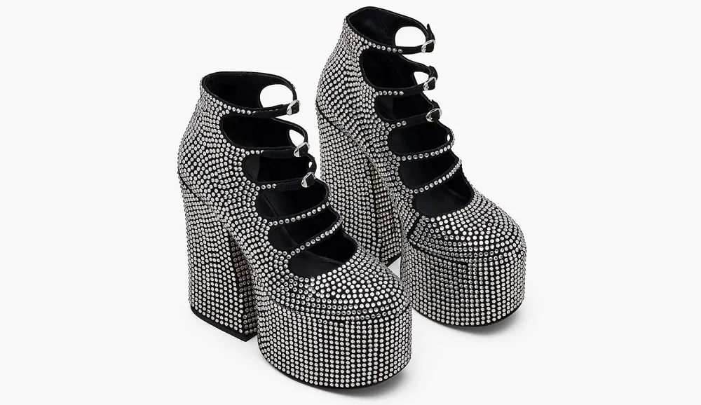 Marc Jacobs покрыл кристаллами свои фирменные ботинки Kiki